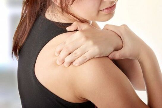 Te mamae o muri me te osteochondrosis cervical